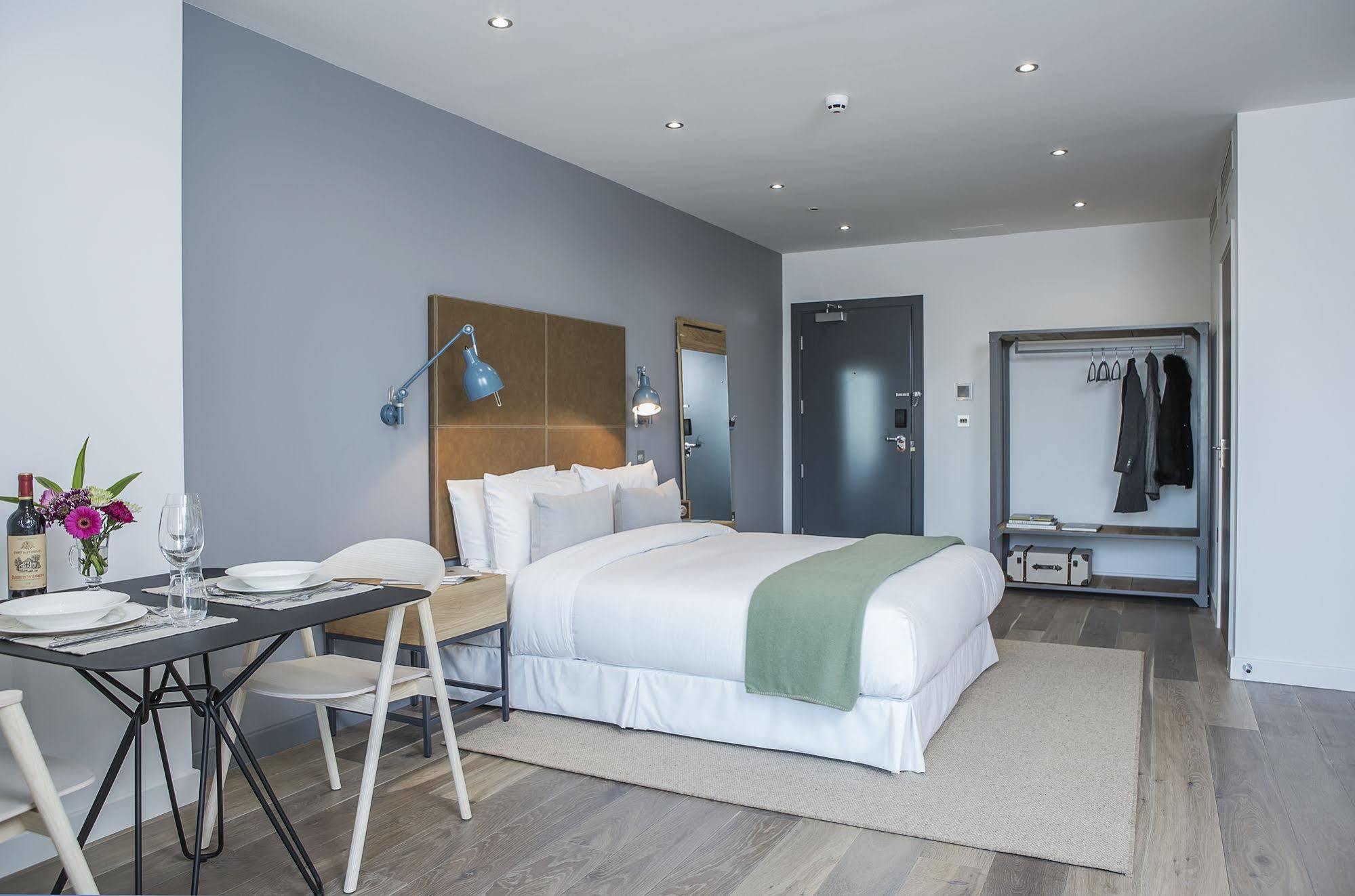 Adagio London Brentford
