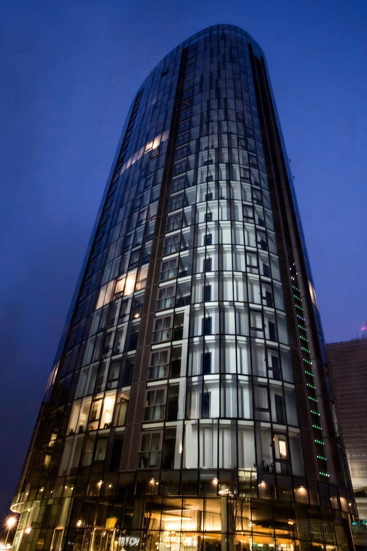 Adagio London Aparthotel 4*