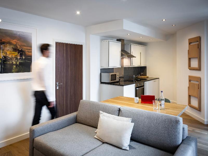 Aparthotel Adagio London 4*